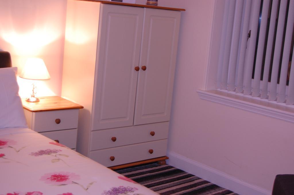 Dawn Break Bed & Breakfast Largs Rom bilde